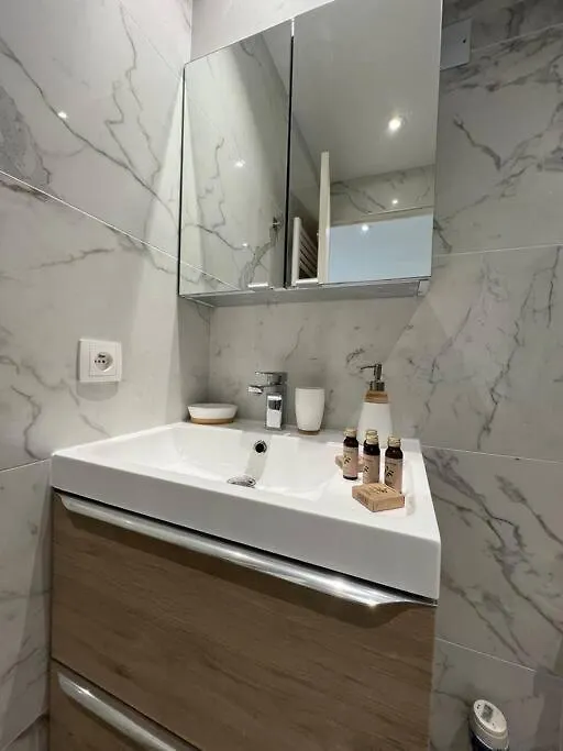 Superbe 2 Pieces, Tout Equipe Centre De Cannes. Apartment 0*, Cannes